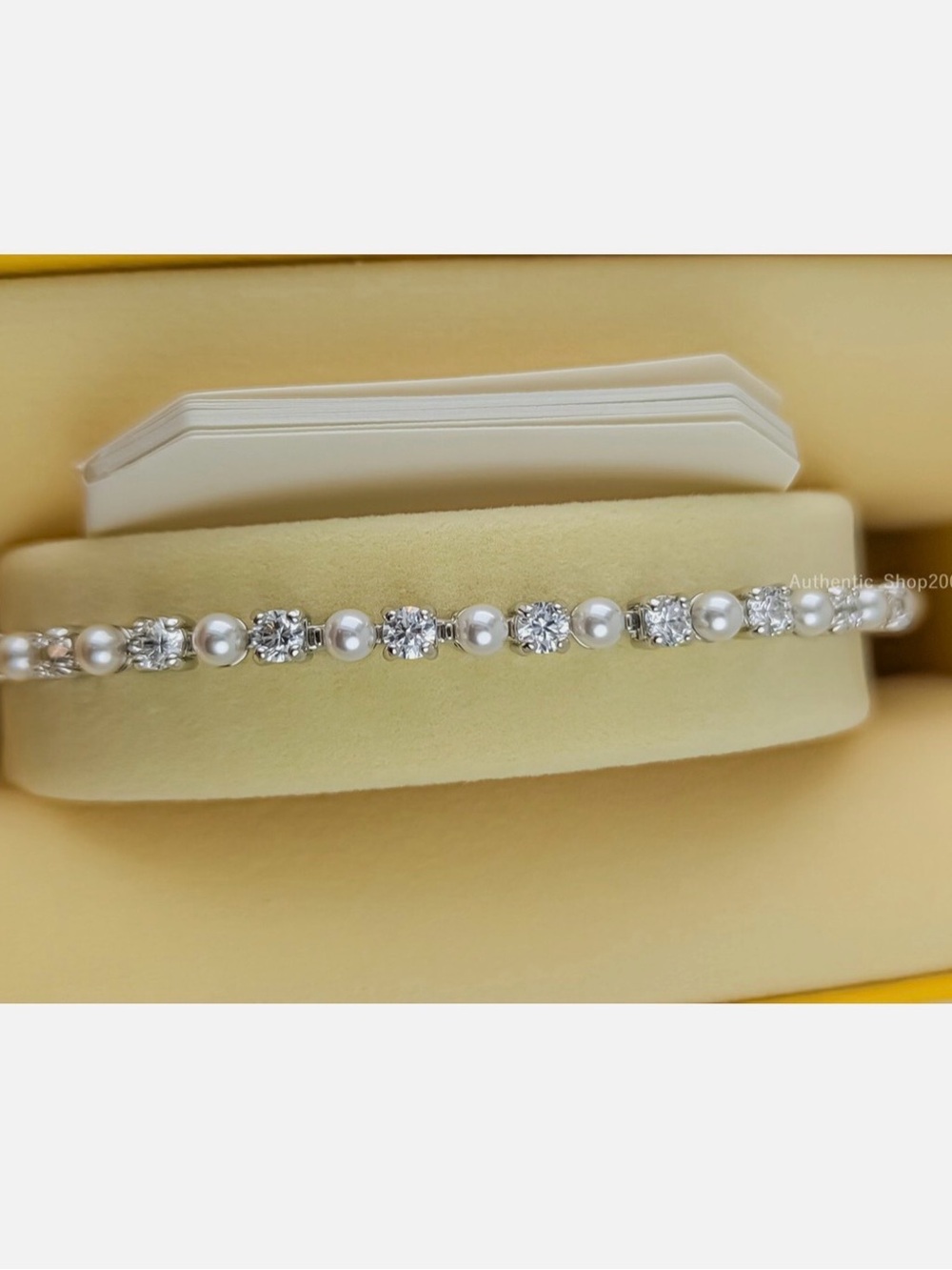 NEW 100% Authentic SWAROVSKI White Crystal Pearls Matrix Tennis Bracelet 5689633 - Picture 6 of 8